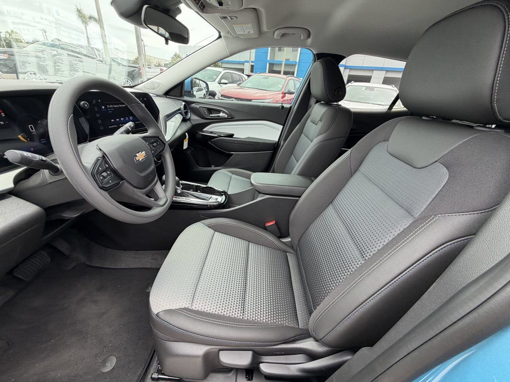 New 2026 Chevrolet Trax LT FWD image 19