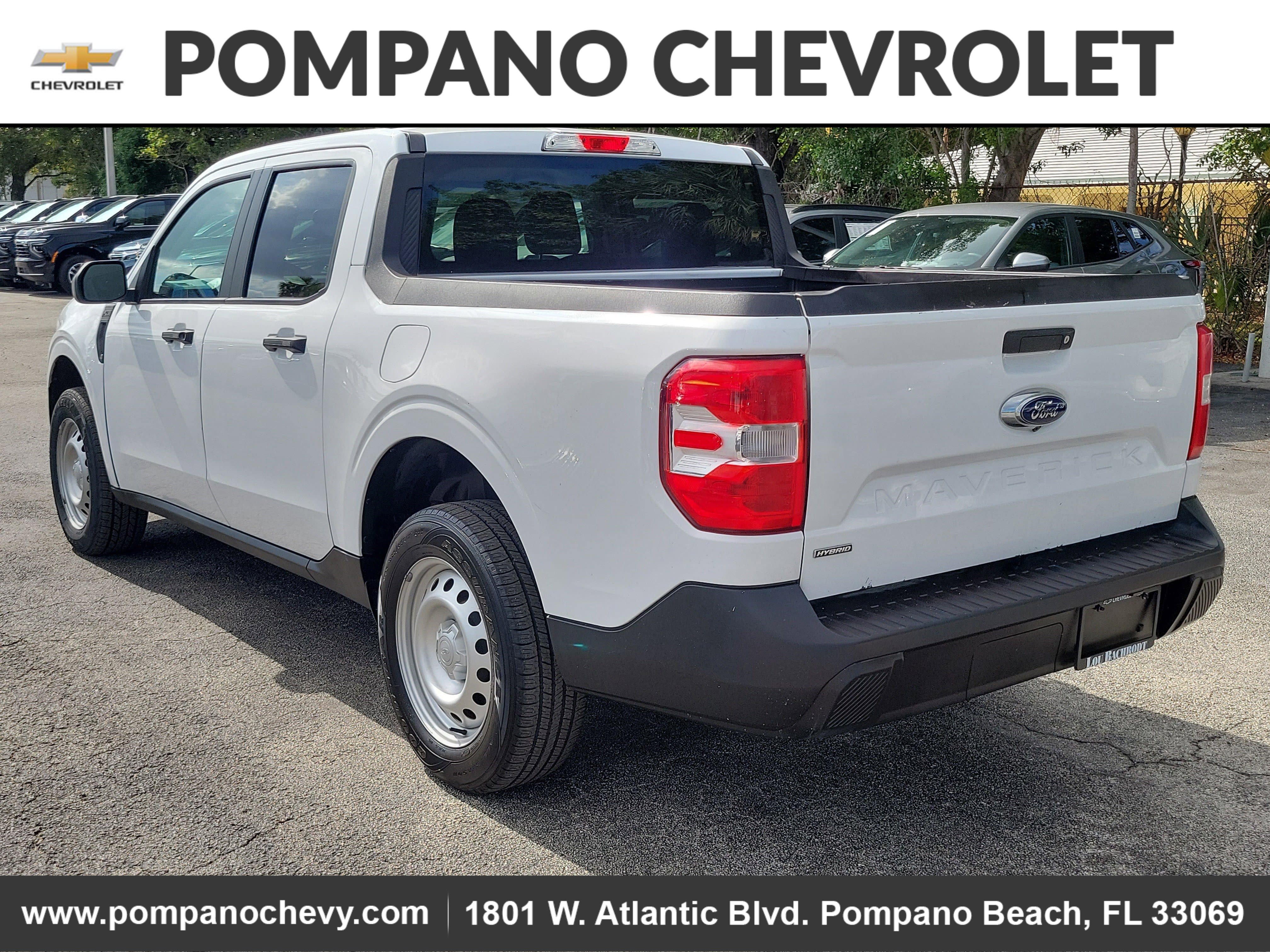 Used 2023 Ford Maverick XL image 5