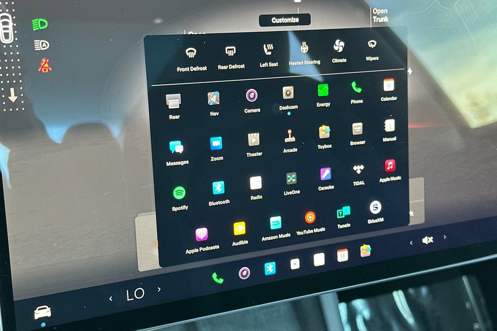 Used 2025 Tesla Model 3 image 18