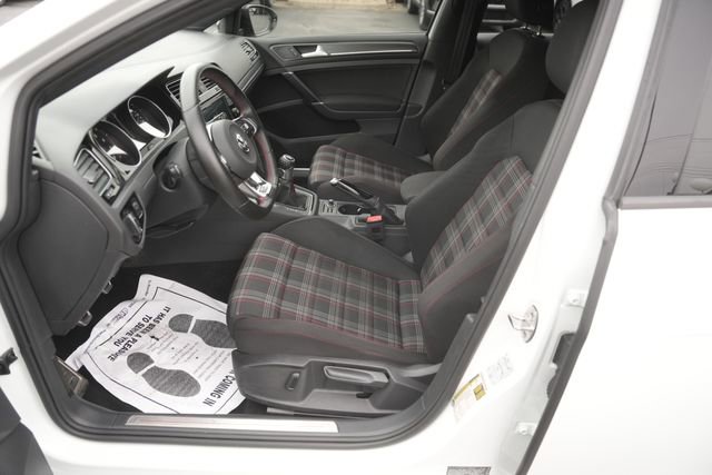Used 2021 Volkswagen GTI S image 9