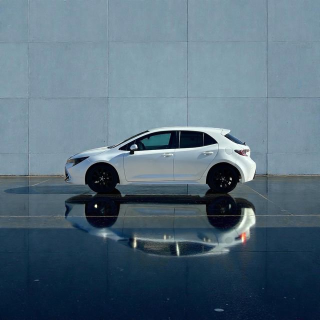 Used 2019 Toyota Corolla XSE FWD image 7