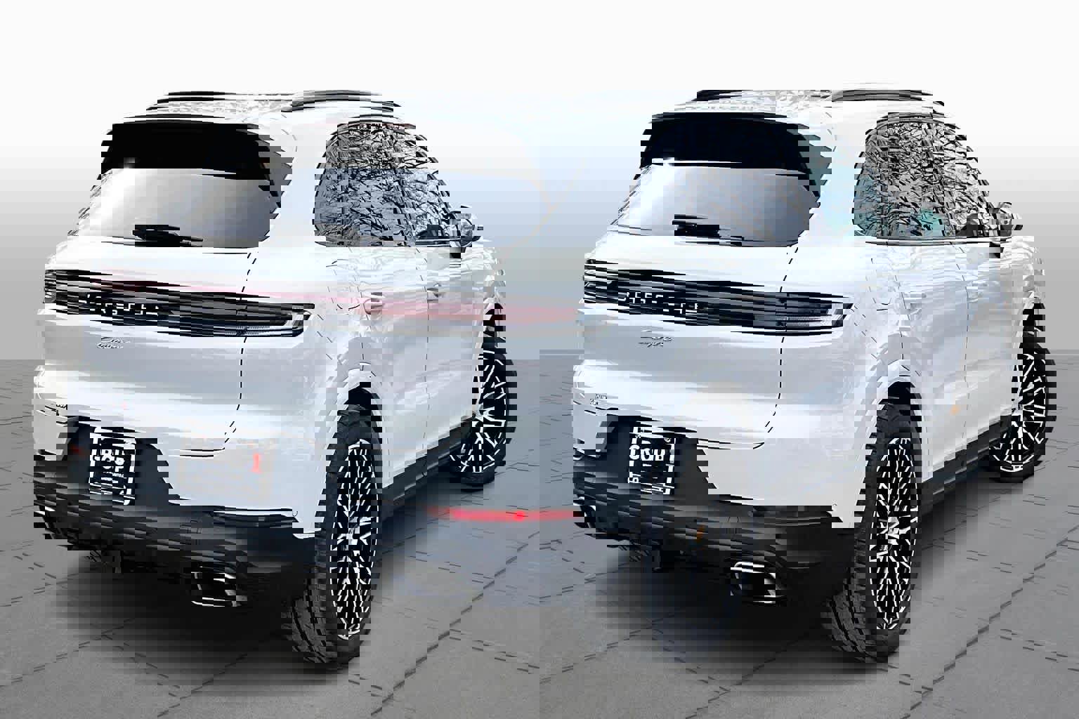 Used 2024 Porsche Cayenne image 13