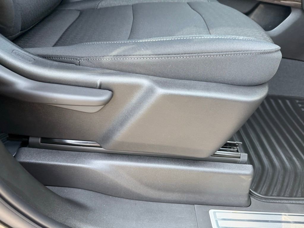 New 2026 Chevrolet Silverado 1500 LT image 46