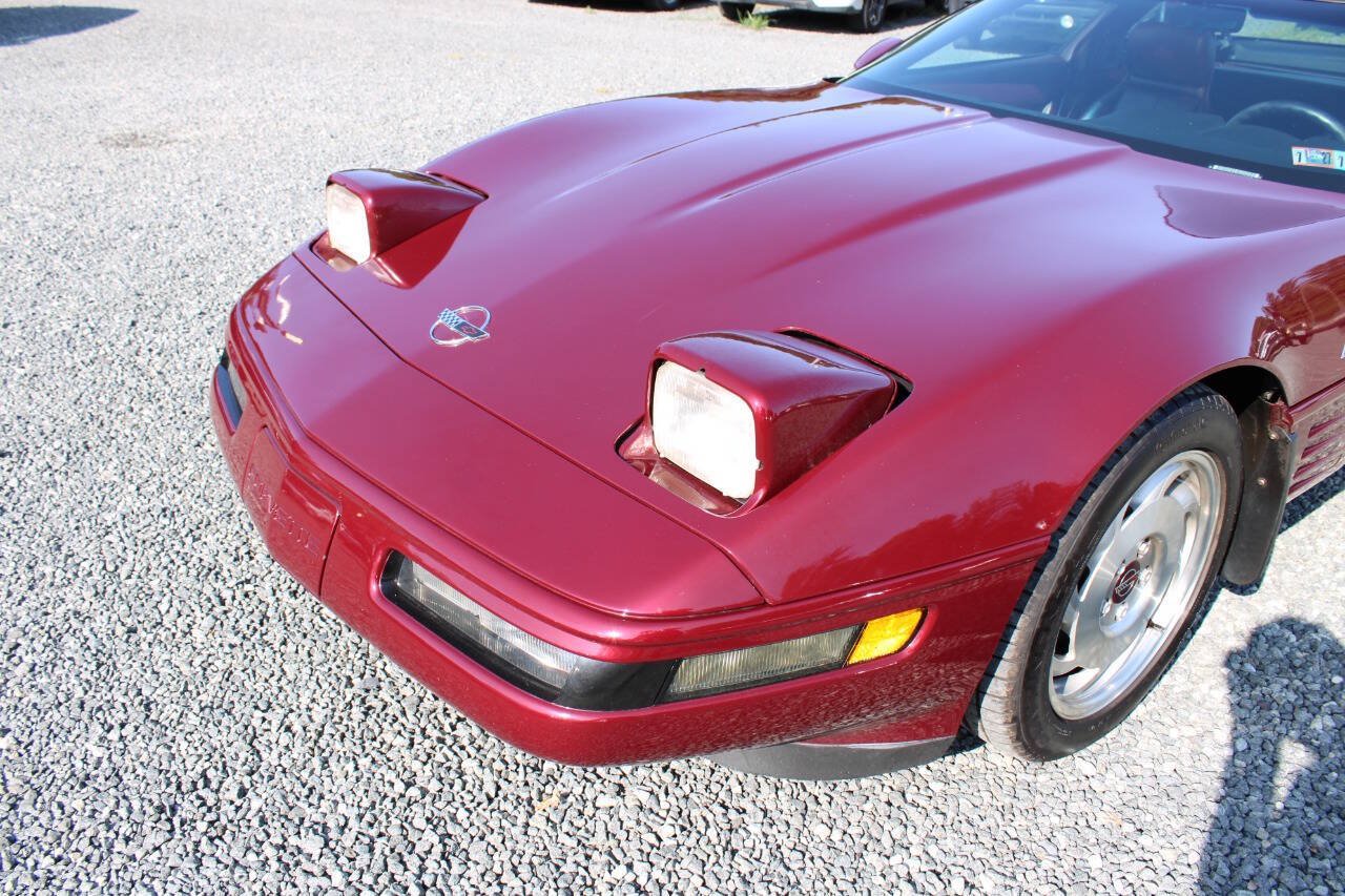 Used 1993 Chevrolet Corvette Coupe RWD image 21