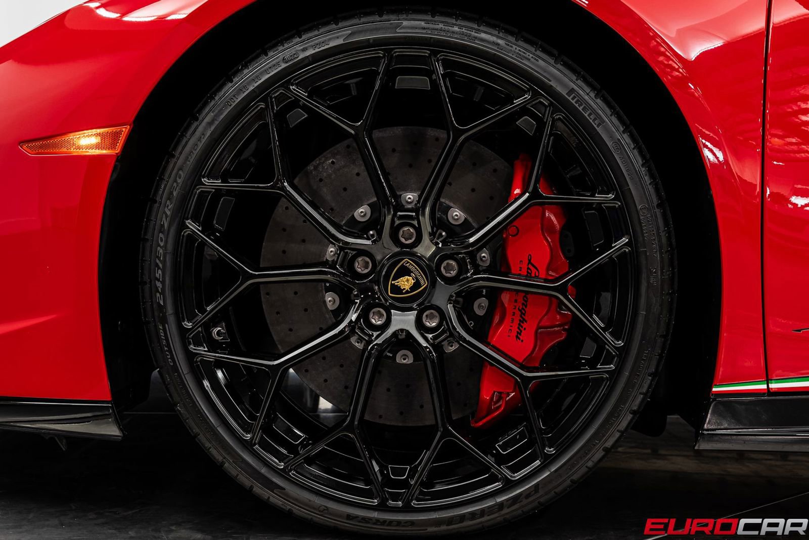 Used 2018 Lamborghini Huracan Performante image 26