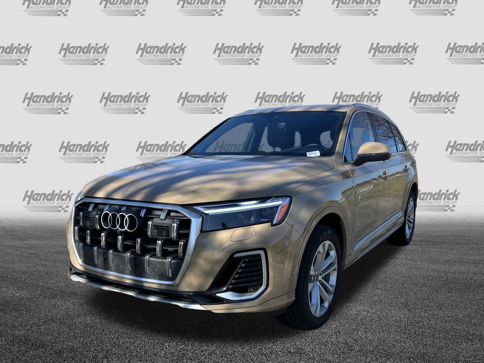 Used 2025 Audi Q7 3.0T Premium Plus w/ Premium Plus Package image 5
