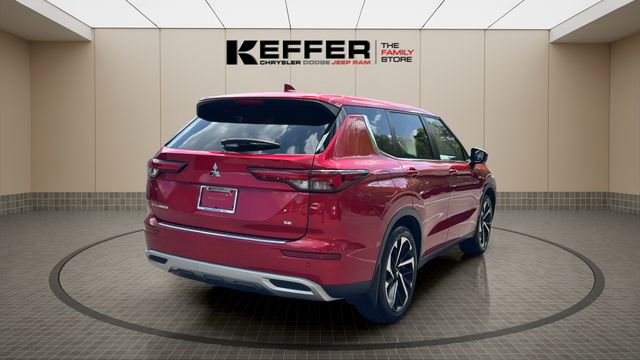 Used 2022 Mitsubishi Outlander SE image 5