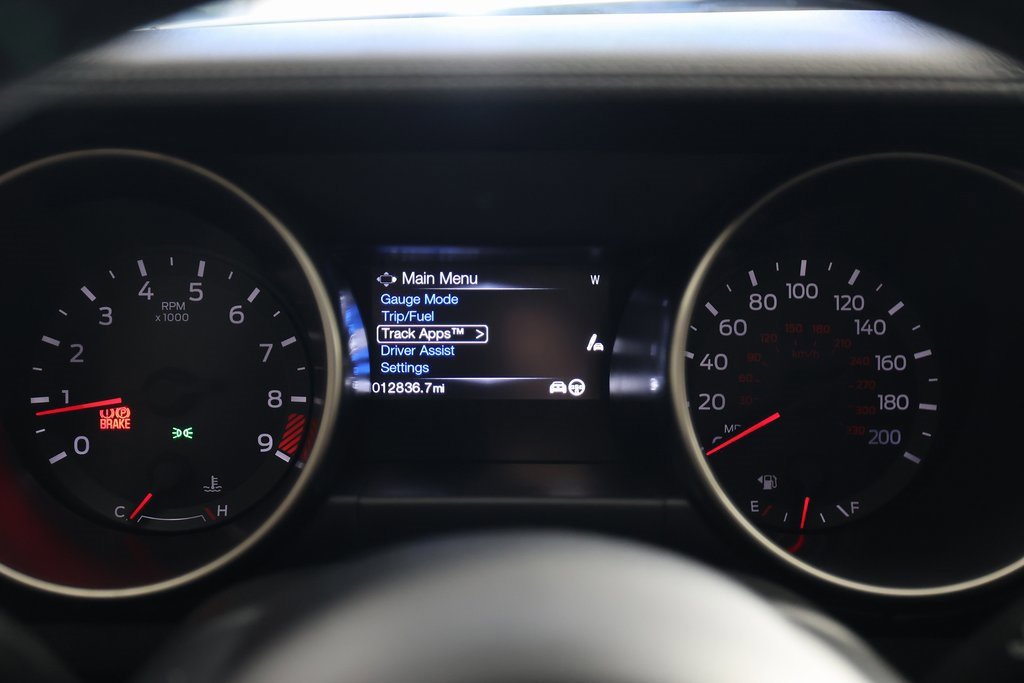 Used 2016 Ford Mustang Shelby GT350 w/ Technology Package image 17