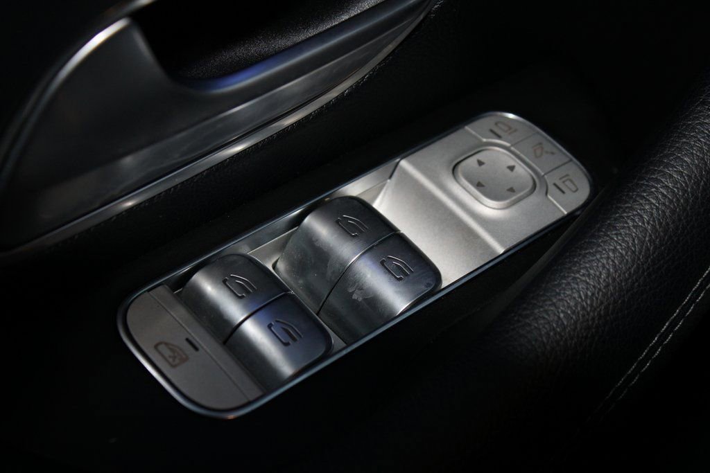 Certified 2024 Mercedes-Benz GLE 350 4MATIC image 11