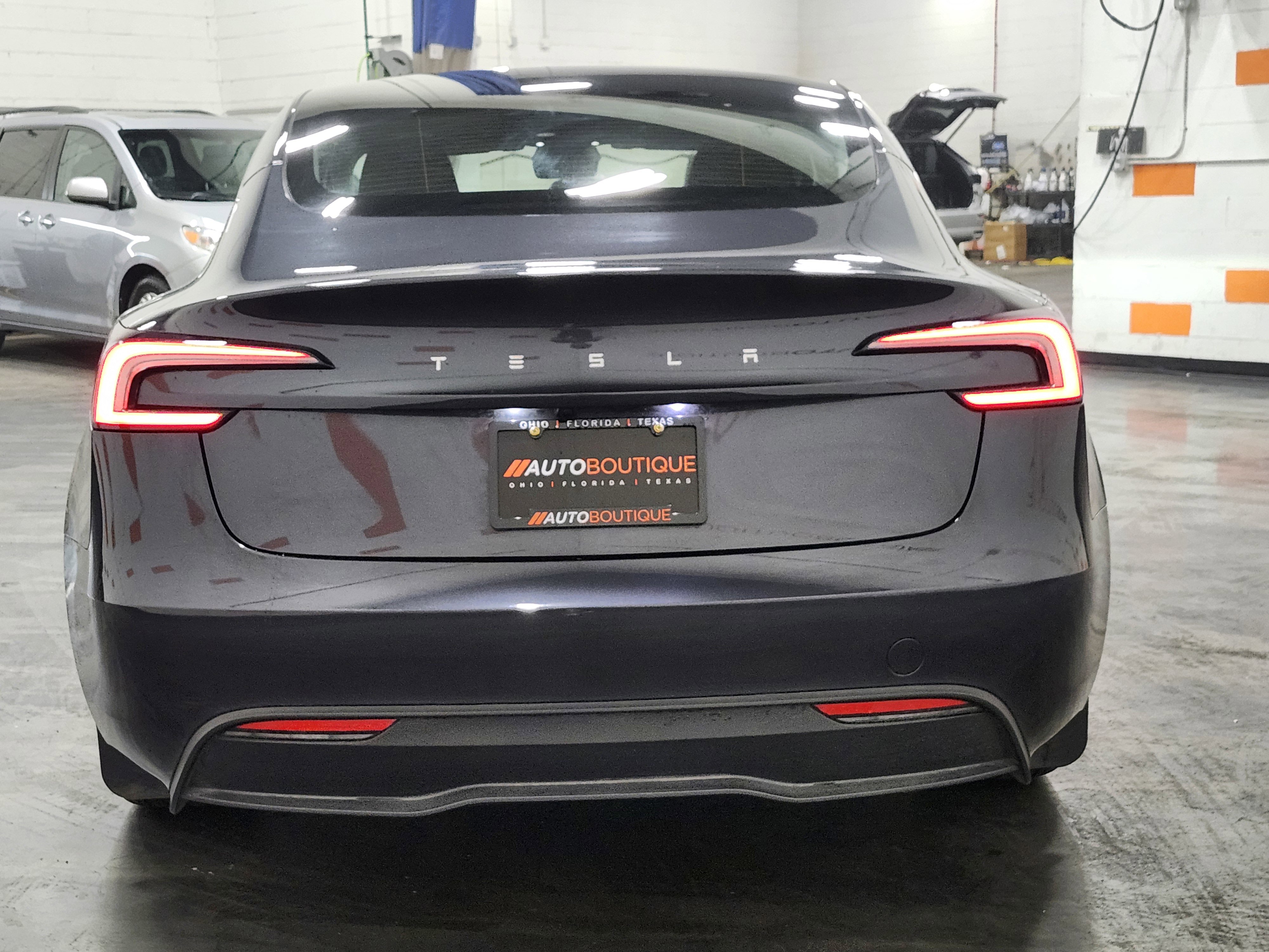 Used 2025 Tesla Model 3 Long Range image 9