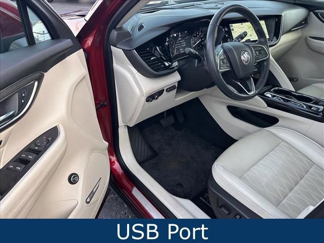 Used 2022 Buick Envision Avenir w/ Technology Package II image 17