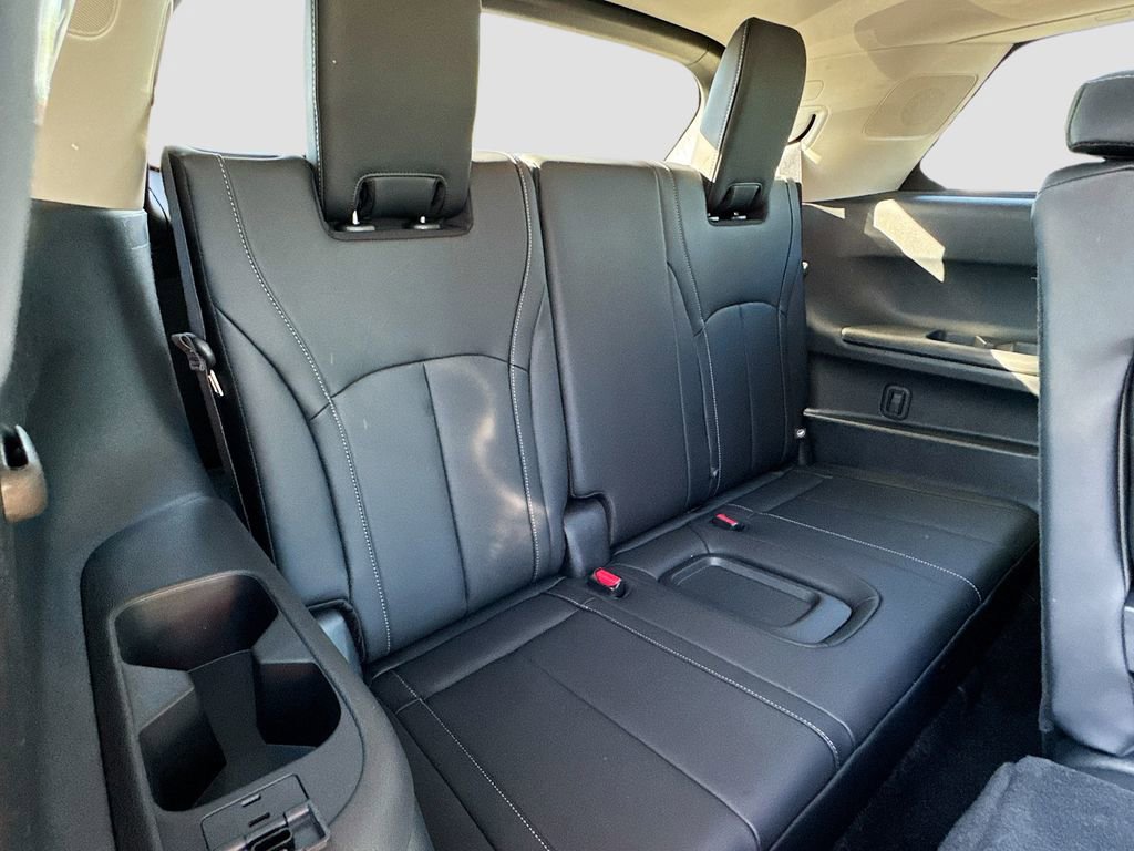 Certified 2026 INFINITI QX60 Luxe w/ Cargo Package FWD image 30