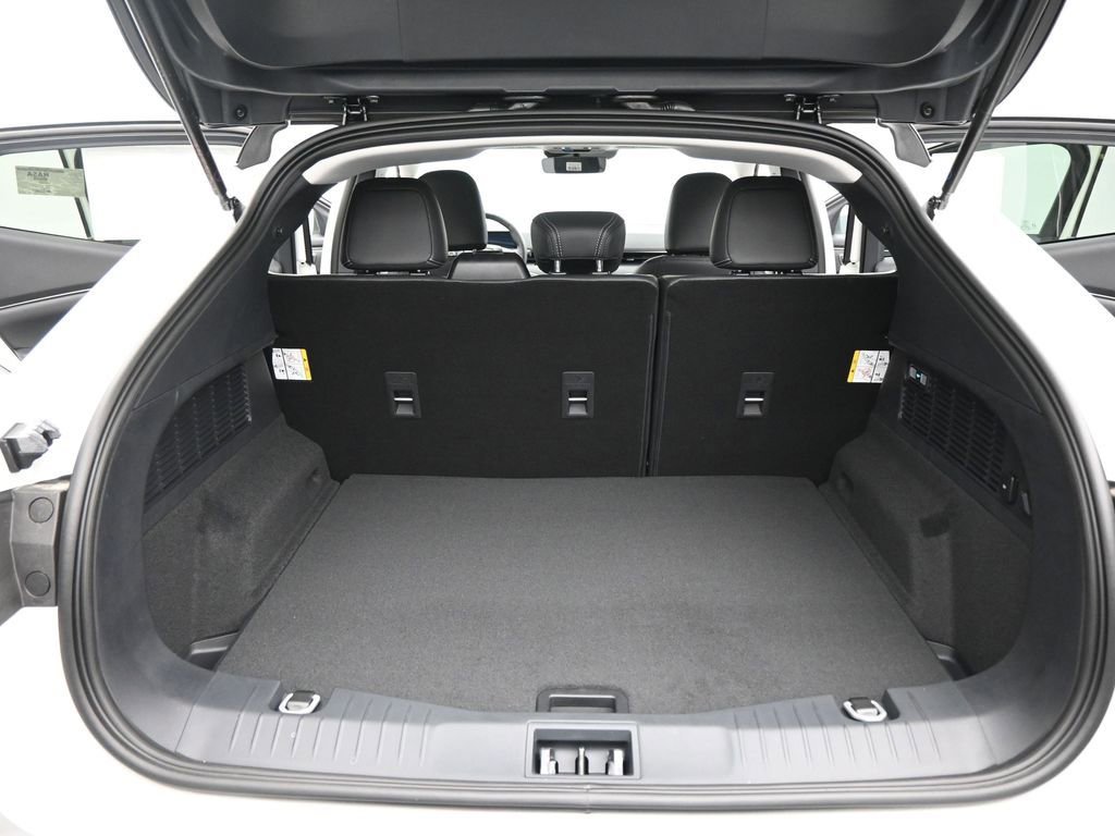 New 2026 Ford Mustang Mach-E Select image 21