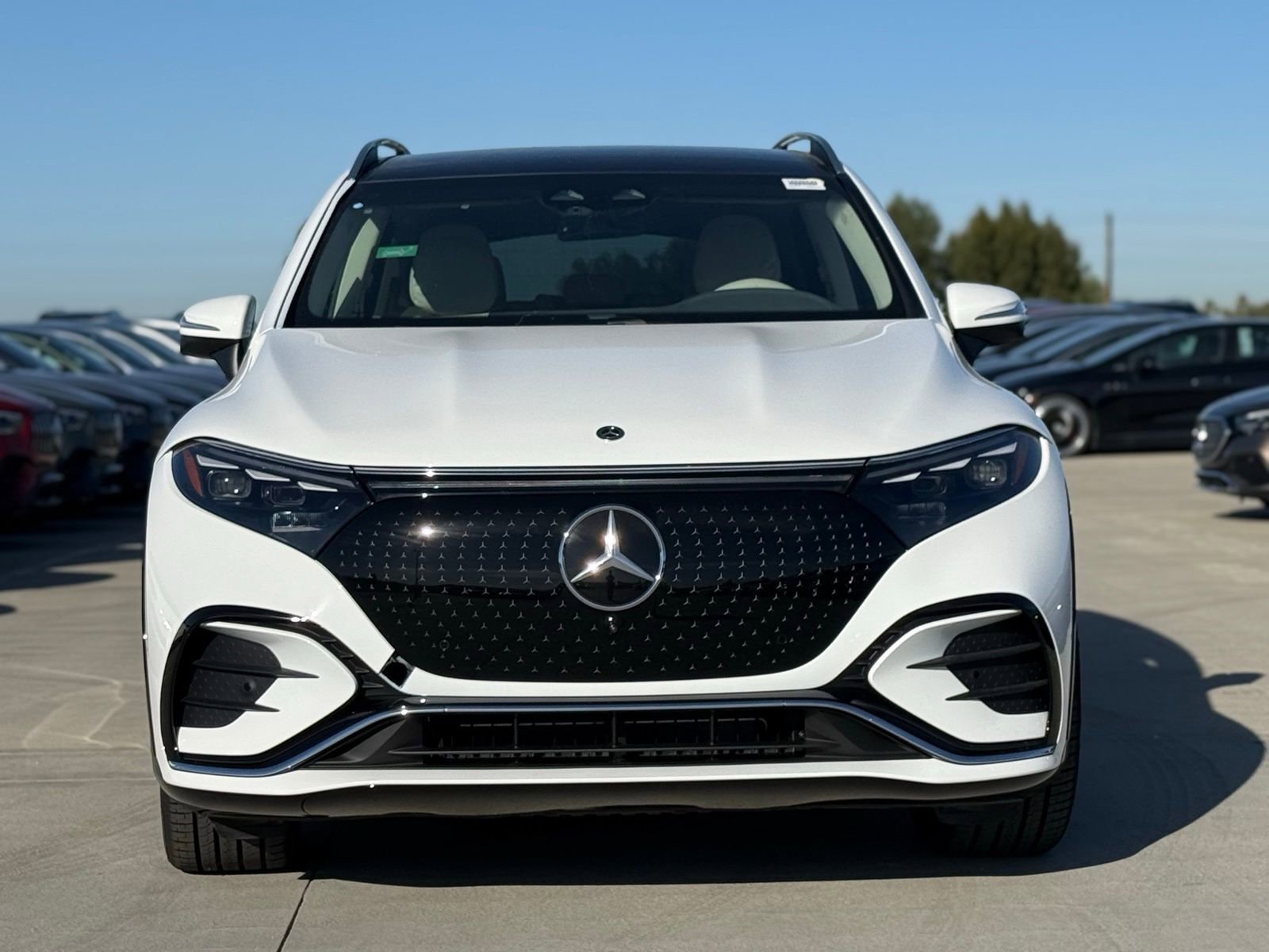 New 2026 Mercedes-Benz EQS 550 4MATIC SUV image 5