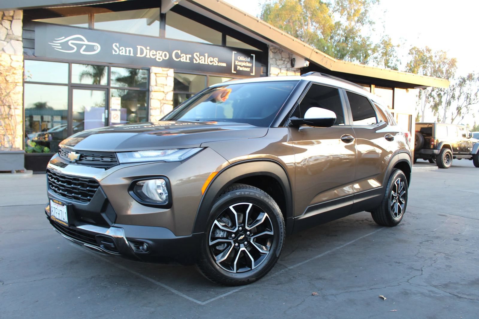 Used 2022 Chevrolet TrailBlazer ACTIV w/ Sun and Liftgate Package