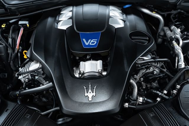 Used 2018 Maserati Ghibli S Q4 image 35