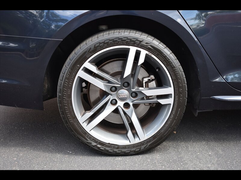 Used 2017 Audi A4 2.0T Premium Plus w/ Premium Plus Package FWD image 39