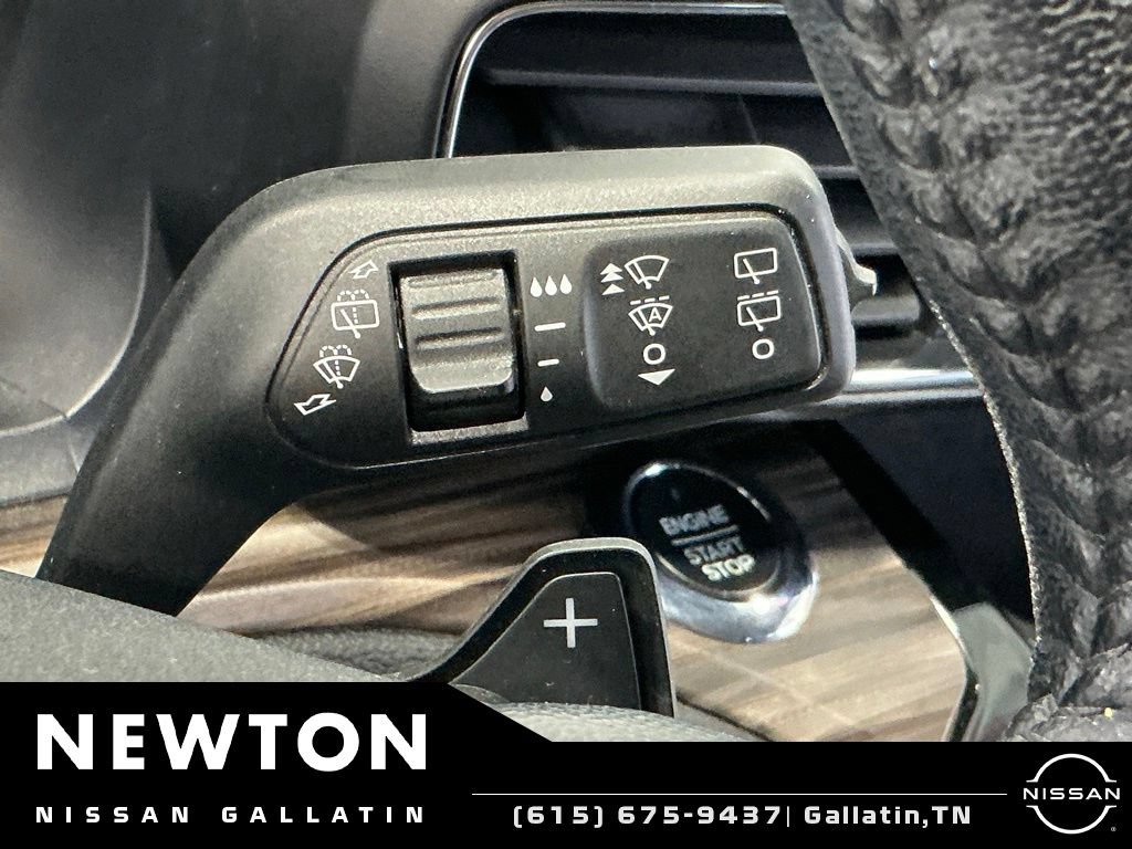Used 2021 Ford Explorer Limited w/ Equipment Group 301A AWD/4WD image 43