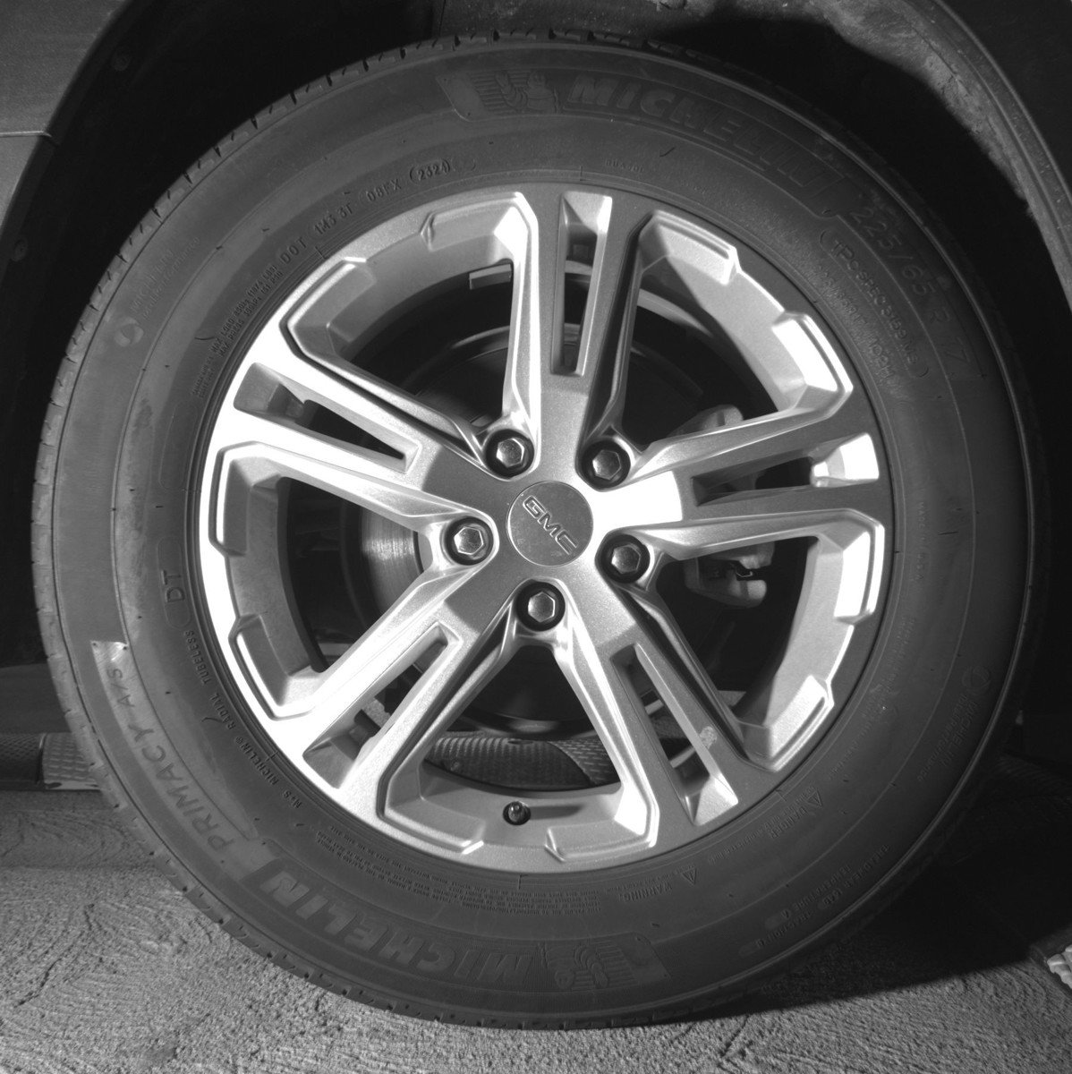 Used 2024 GMC Terrain SLE FWD image 15
