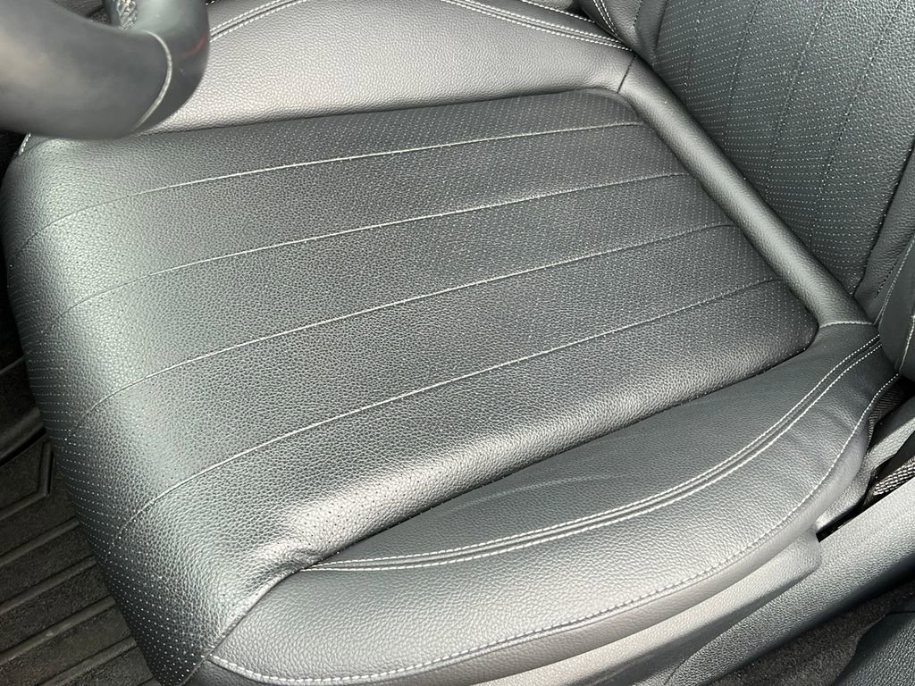 Used 2023 Mercedes-Benz E 350 E 350 image 13