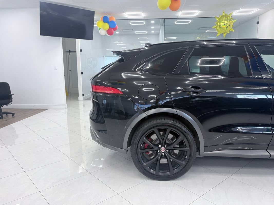 Used 2020 Jaguar F-PACE SVR AWD/4WD image 8
