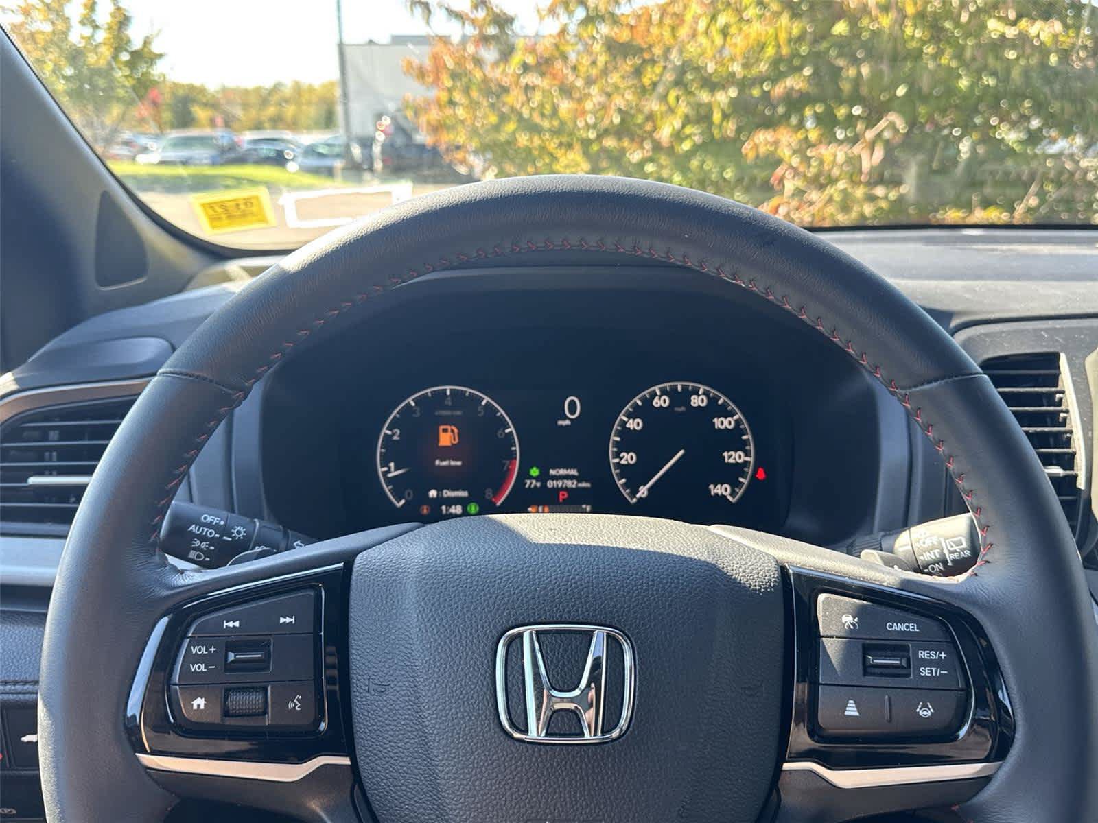 Used 2025 Honda Odyssey Sport-L image 15