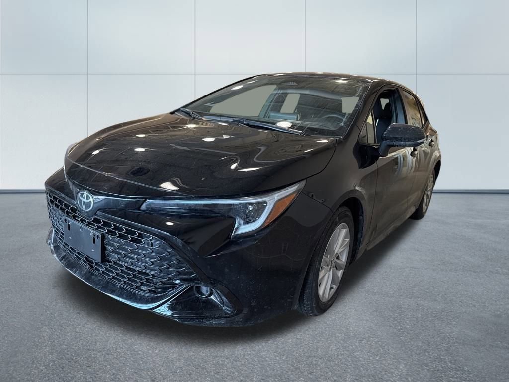 Used 2025 Toyota Corolla SE image 3