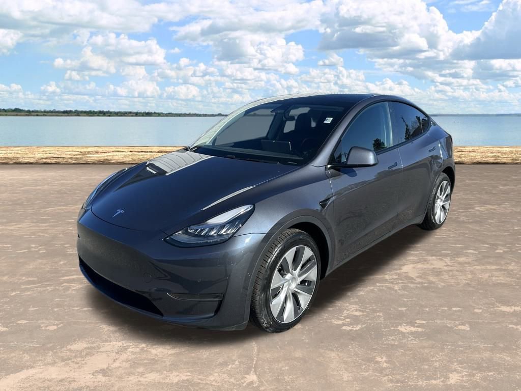 Used 2020 Tesla Model Y Long Range image 10