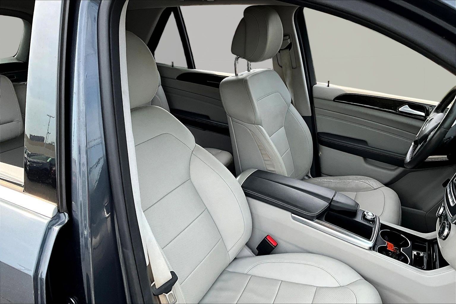 Used 2015 Mercedes-Benz ML 350 2WD image 29