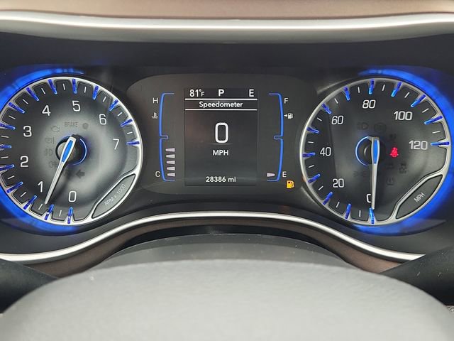 Used 2024 Chrysler Voyager LX FWD image 12