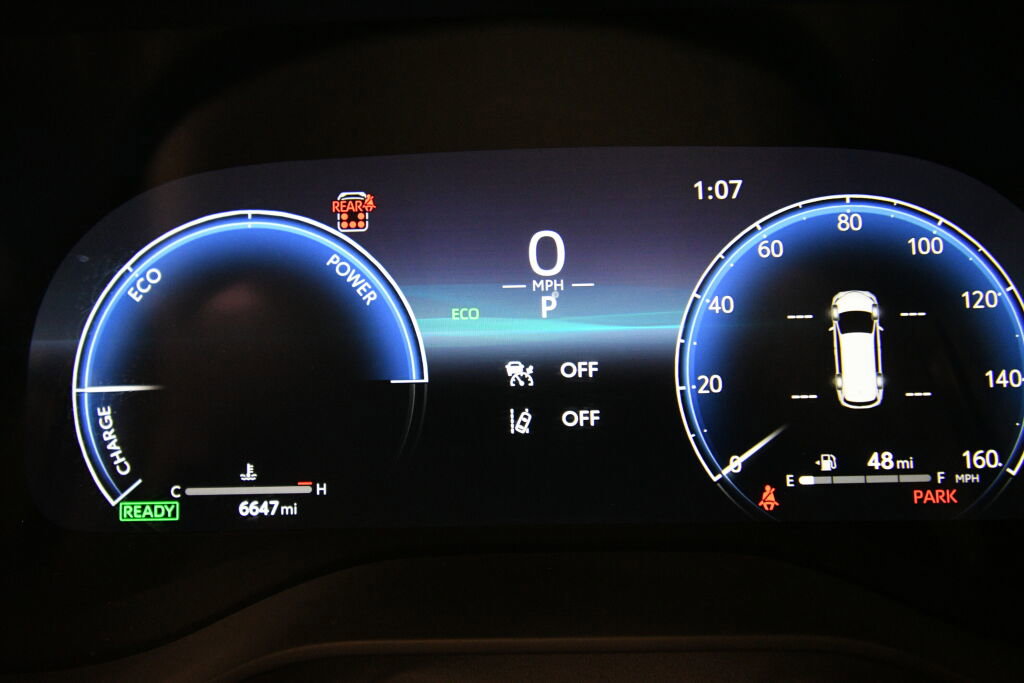 Used 2025 Toyota Sienna XSE w/ XSE Plus Package image 13