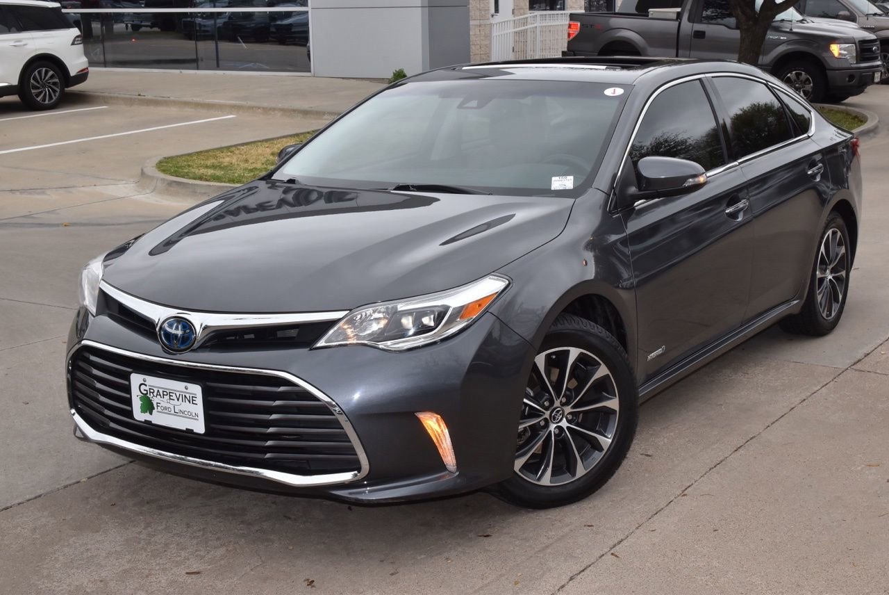 Used 2018 Toyota Avalon XLE Premium image 41