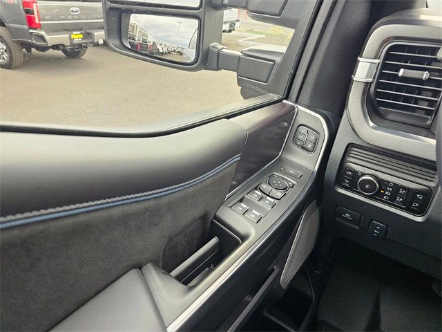 New 2026 Ford F250 Platinum image 31