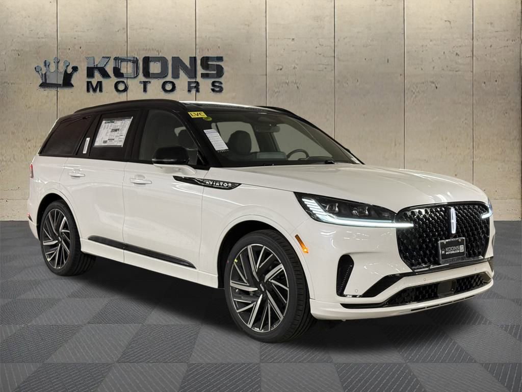 New 2026 Lincoln Aviator Black Label w/ Black Label Special Edition image 5
