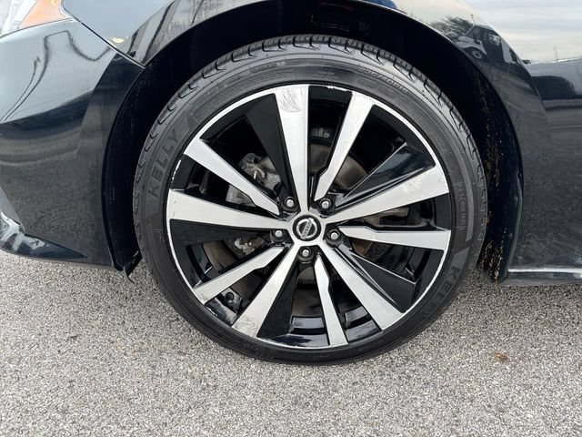 Used 2021 Nissan Altima 2.5 SR FWD image 10