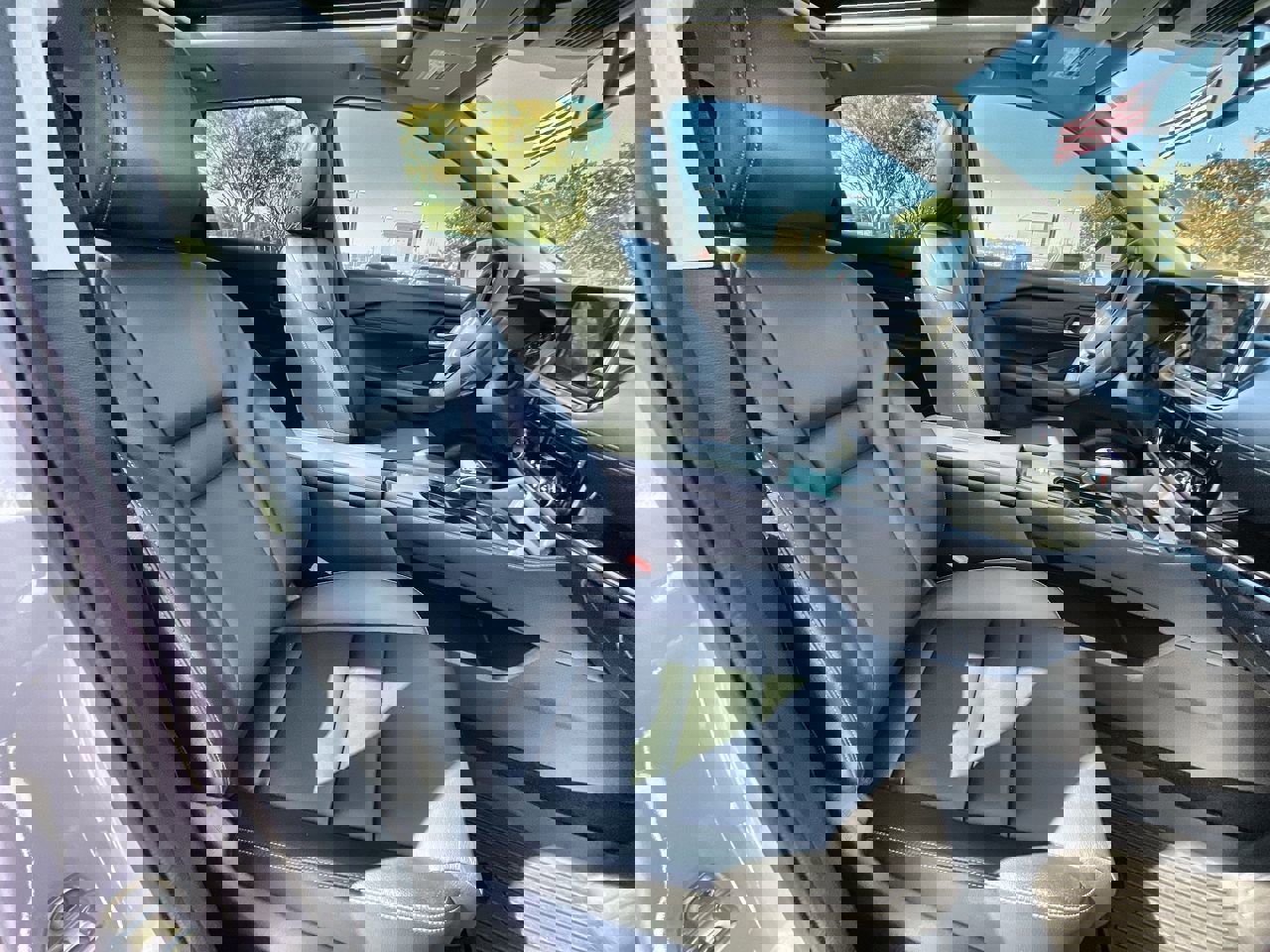 Used 2023 Nissan Rogue SL image 27