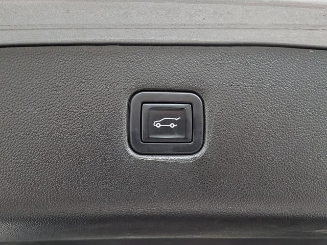 Used 2023 Chevrolet Blazer LT AWD/4WD image 29