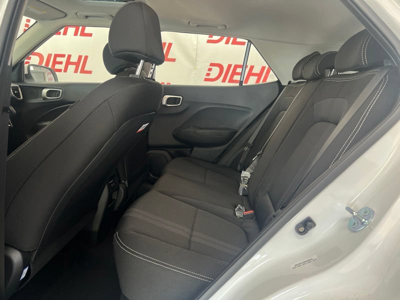 New 2026 Hyundai Venue SEL FWD image 13