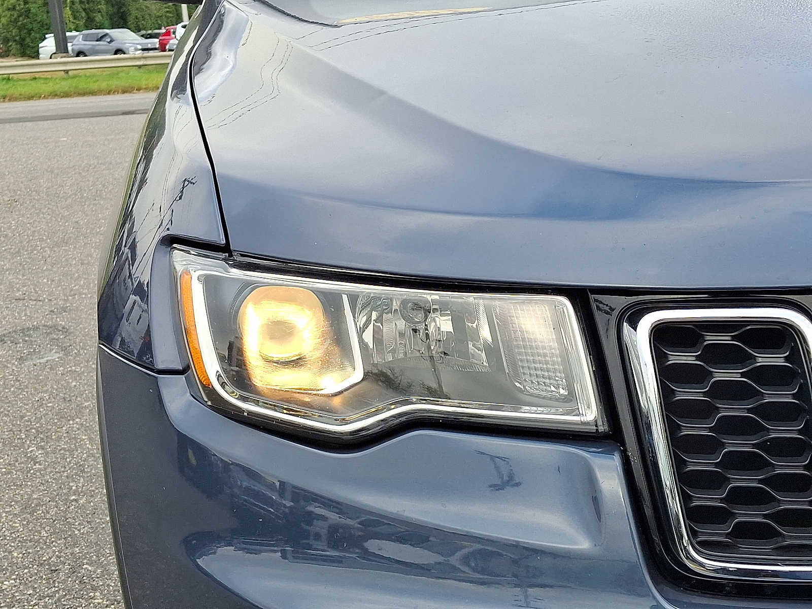 Used 2021 Jeep Grand Cherokee Limited image 9