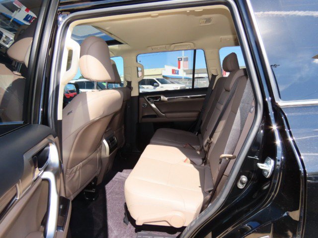 Used 2021 Lexus GX 460 Premium w/ Premium Plus Package image 18