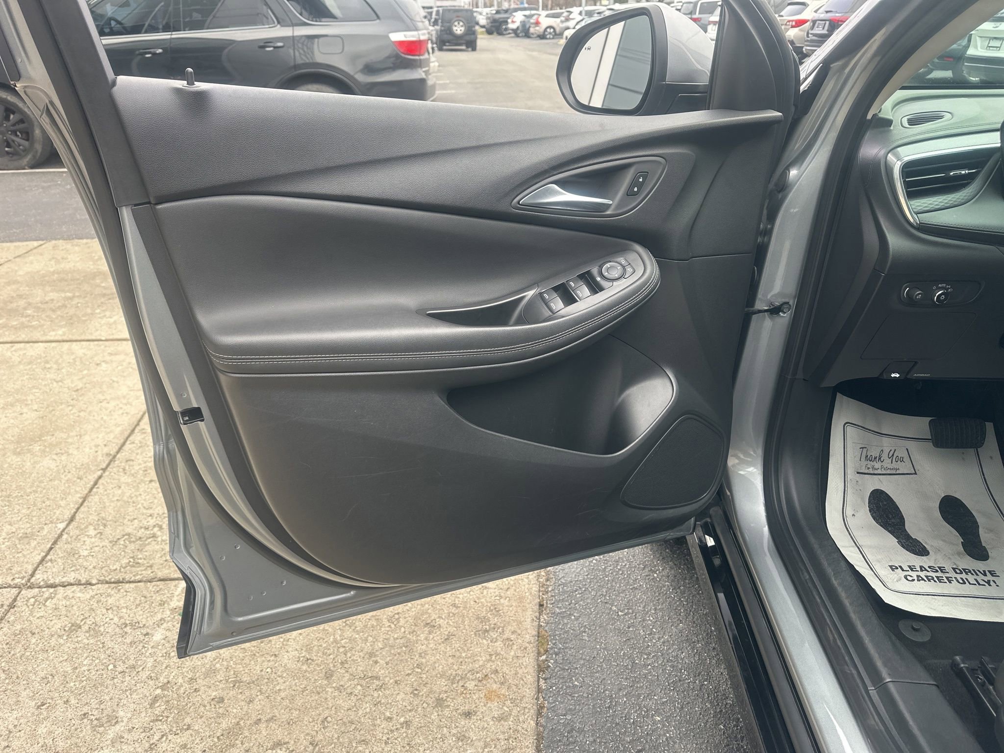 Used 2024 Buick Encore GX Sport Touring image 16