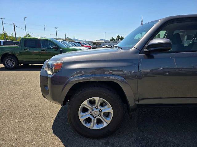 Used 2023 Toyota 4Runner SR5 image 5