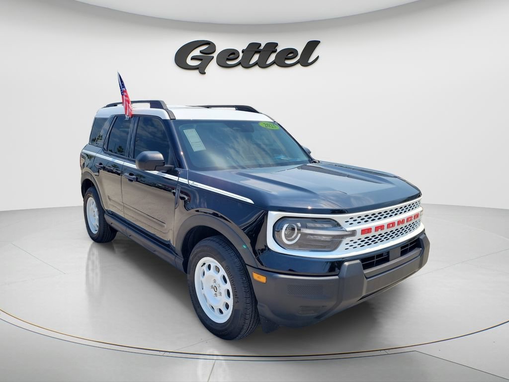 Used 2025 Ford Bronco Sport Heritage image 3