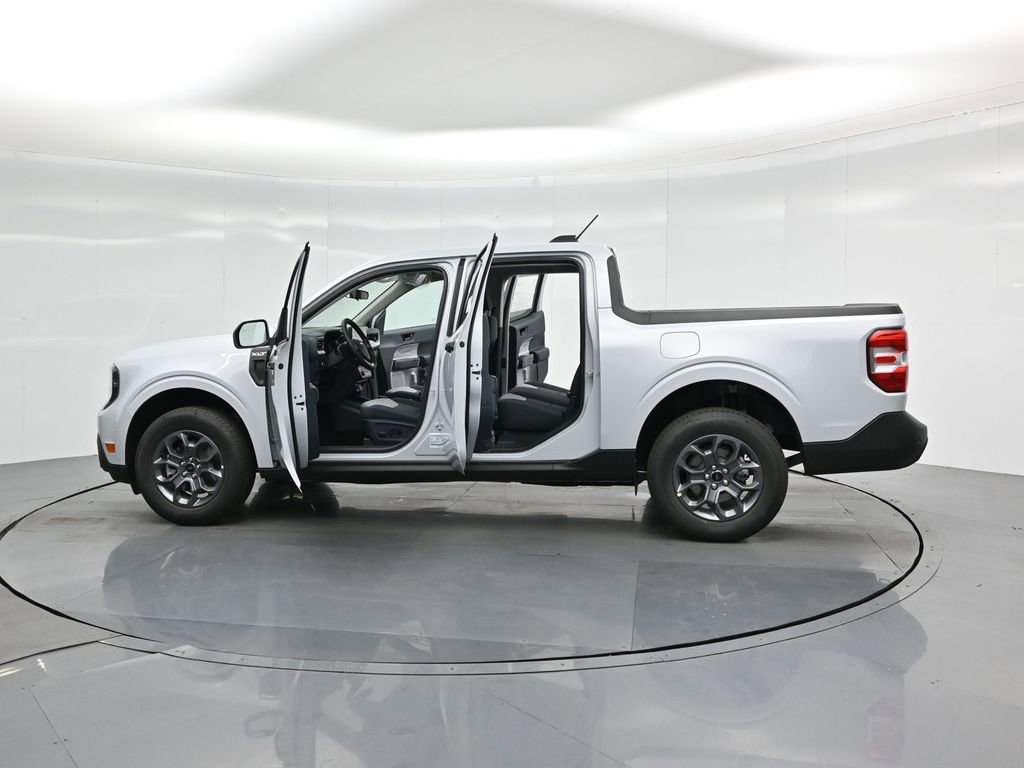 New 2025 Ford Maverick XLT w/ XLT Luxury Package image 33