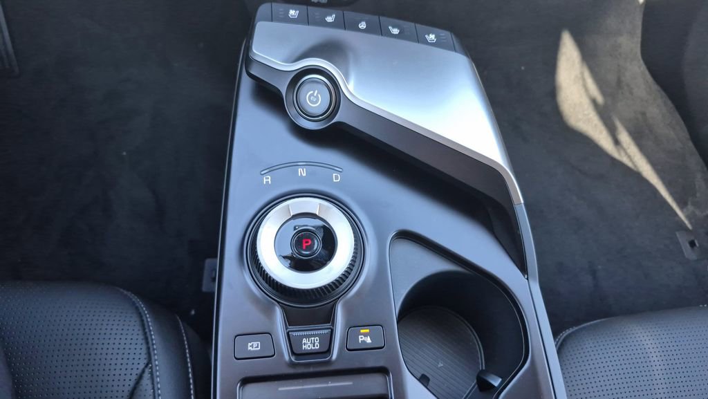 New 2025 Kia EV6 Wind image 9