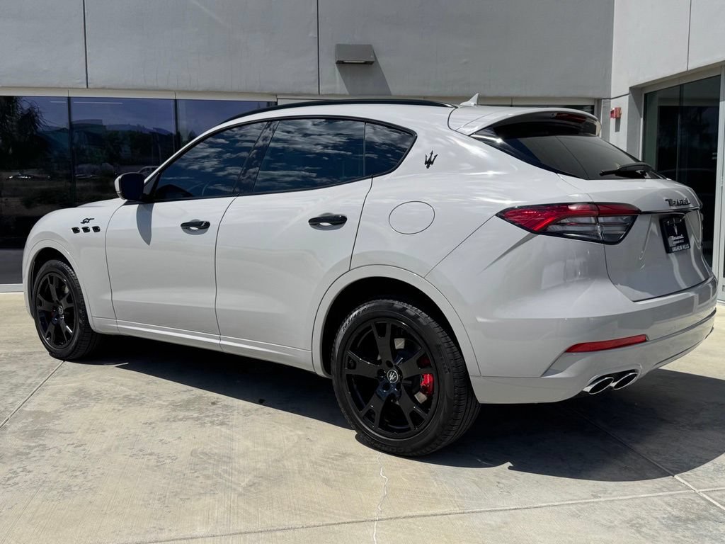 Certified 2023 Maserati Levante GT AWD/4WD image 6