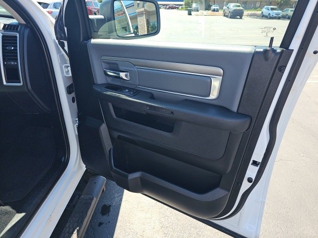 Used 2022 RAM 1500 Classic SLT w/ Electronics Convenience Group image 21