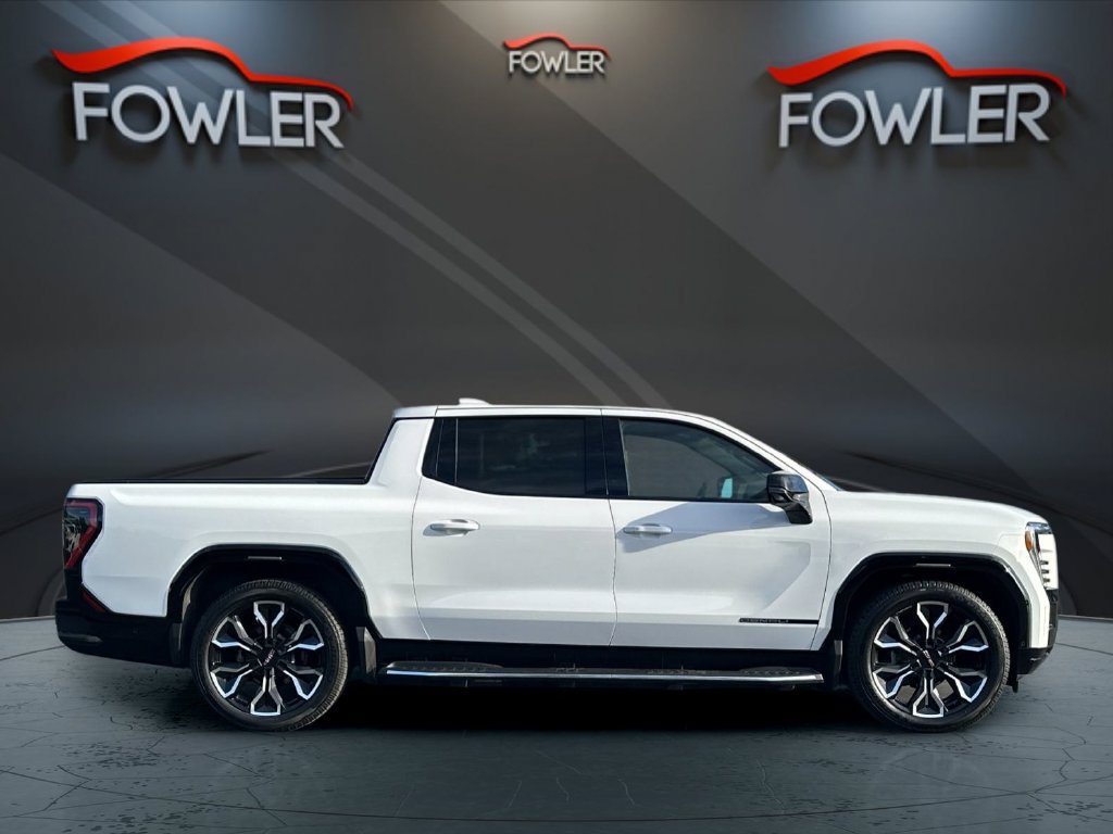 Used 2026 GMC Sierra EV Denali AWD/4WD image 6