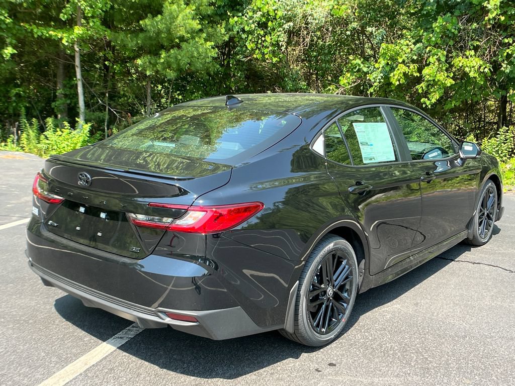 New 2026 Toyota Camry SE w/ Convenience Package FWD image 5