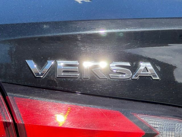 Used 2023 Nissan Versa SV image 12